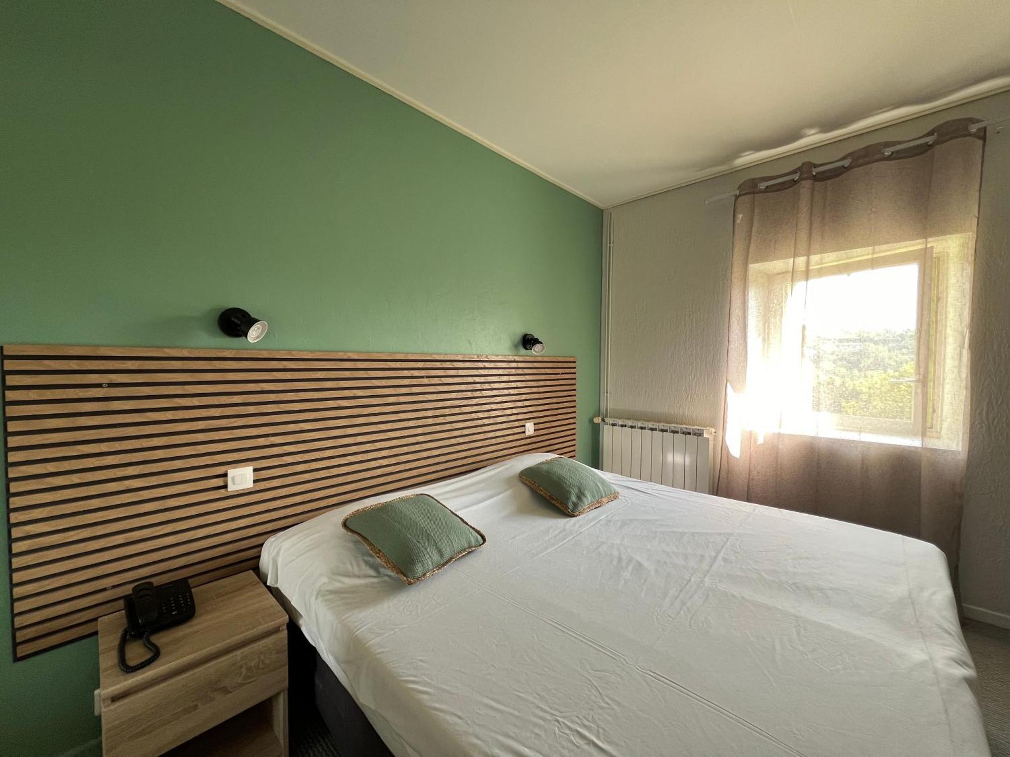Logis Hotel Restaurant Des Thermes 拉马卢莱班 外观 照片