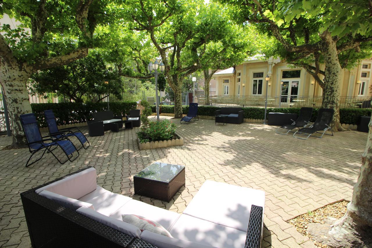 Logis Hotel Restaurant Des Thermes 拉马卢莱班 外观 照片